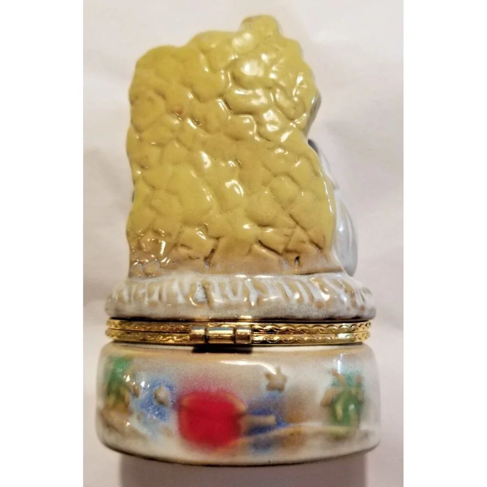 Nativity Scene Trinket Box Holder Ceramic Jesus Mary Joseph Manger Cross Star